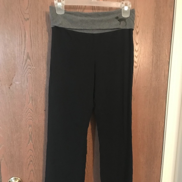 clothes - Picture 3 of 6